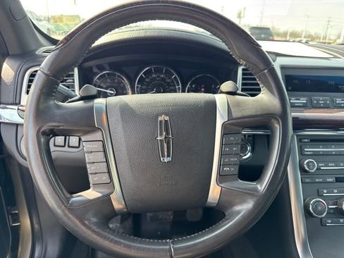 Used 2010 Lincoln MKS Base image 18