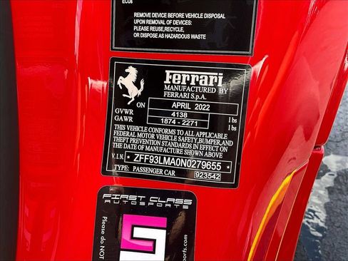 Used 2022 Ferrari F8 Tributo RWD image 17