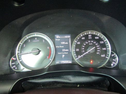 Used 2016 Lexus ES 350 w/ Premium Package w/Wood Trim FWD image 15