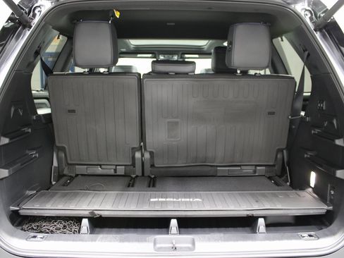 Used 2025 Toyota Sequoia Platinum image 36