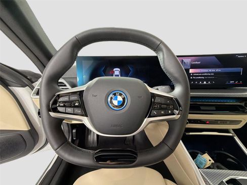 Certified 2025 BMW i4 xDrive40i w/ Premium Package AWD/4WD image 11