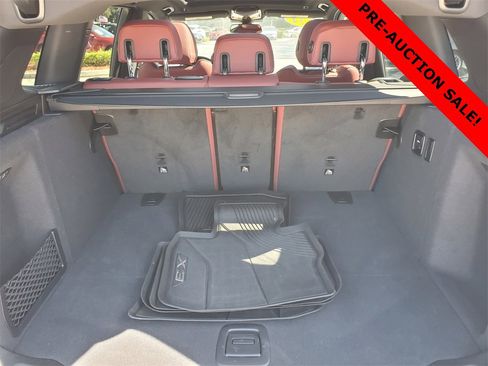 Used 2024 BMW X3 sDrive30i w/ Premium Package image 8