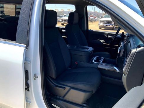 Used 2020 GMC Sierra 2500 SLE w/ SLE Convenience Package image 9