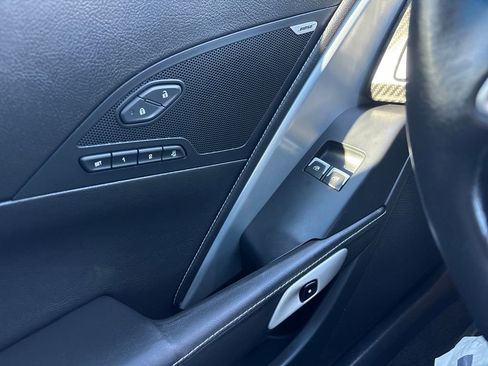 Used 2016 Chevrolet Corvette Stingray Coupe w/ 2LT Preferred Equipment Group image 12