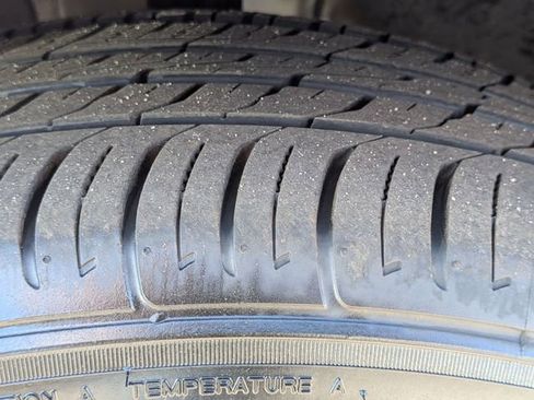 Used 2024 Hyundai Palisade Calligraphy image 11