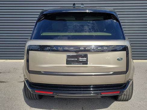 Used 2023 Land Rover Range Rover SE AWD/4WD image 6