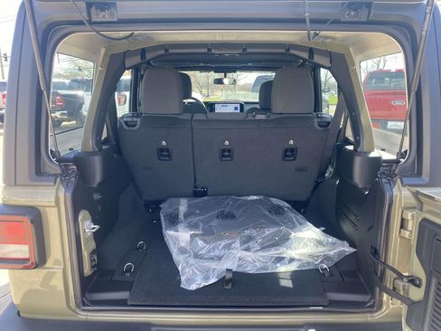 New 2026 Jeep Wrangler Unlimited Sport AWD/4WD image 9