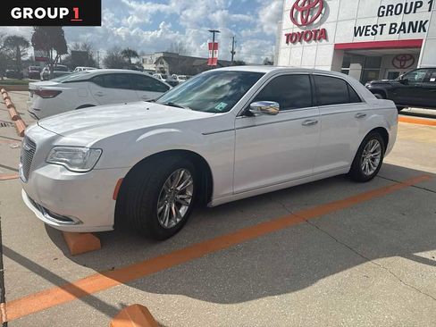 Used 2015 Chrysler 300 C w/ Light Group image 1