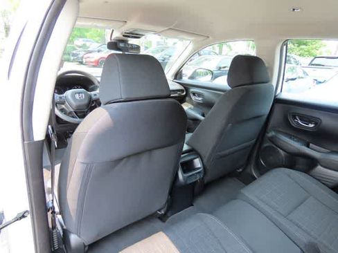 Certified 2023 Honda HR-V LX image 14