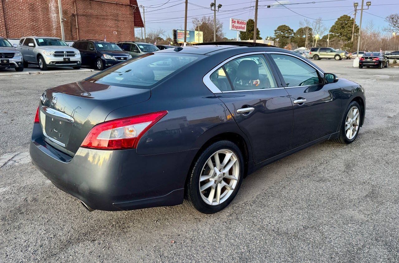 Used 2011 Nissan Maxima 3.5 SV w/ Premium Pkg FWD image 6