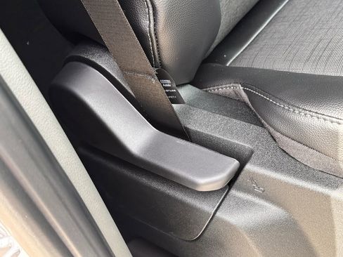 New 2026 Ford Transit 250 148 Medium Roof w/ Load Area Protection Package image 24