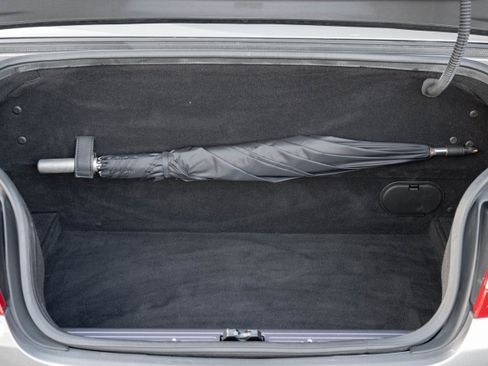 Used 2009 Aston Martin DB9 Volante image 33