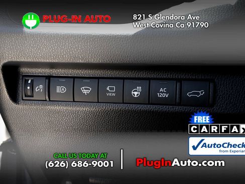 Used 2021 Toyota RAV4 XSE w/ Premium Package AWD/4WD image 25