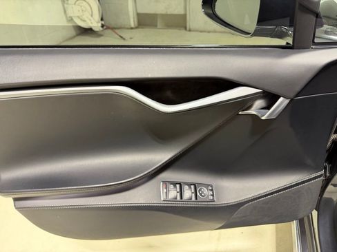 Used 2021 Tesla Model S Performance AWD/4WD image 24