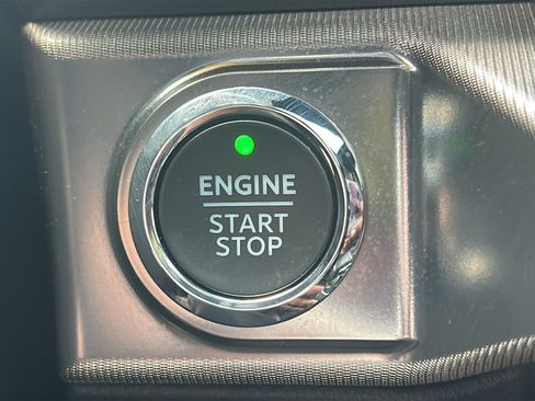 Used 2023 Ford F150 Raptor AWD/4WD image 25