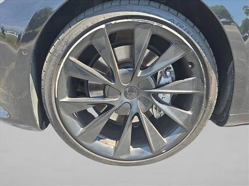 Used 2018 Tesla Model S 100D AWD/4WD image 28