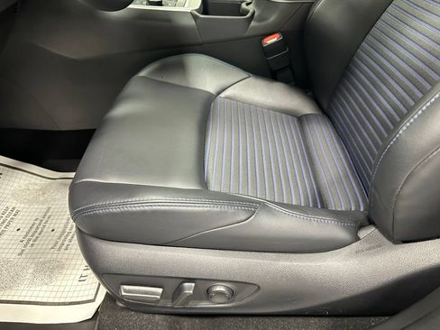 Used 2025 Toyota RAV4 XSE w/ Weather Package AWD/4WD image 12