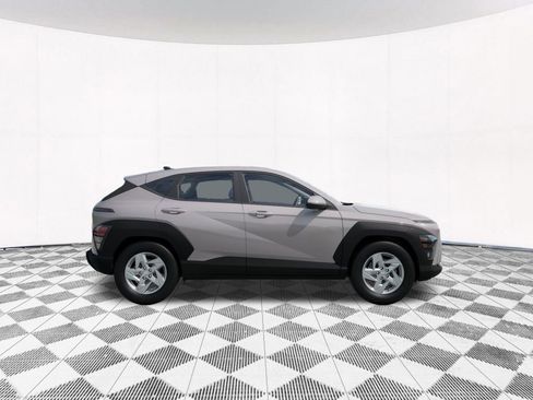 New 2026 Hyundai Kona SE image 11