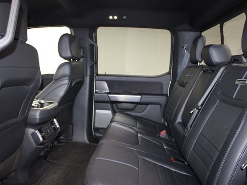 Used 2025 Ford F150 Platinum AWD/4WD image 26