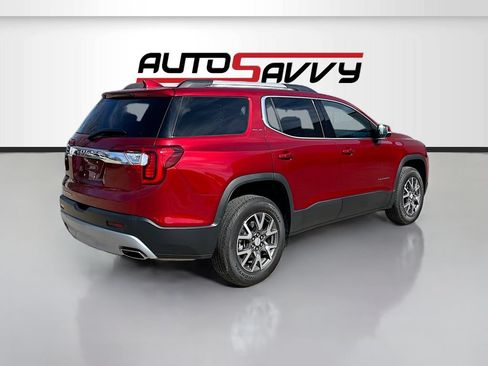 Used 2023 GMC Acadia SLE w/ Driver Convenience Package FWD image 7