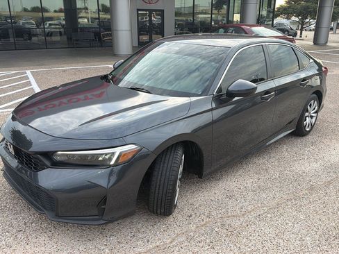 Used 2025 Honda Civic LX image 7