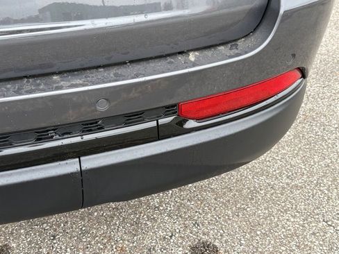 New 2025 Jeep Grand Cherokee Limited image 11