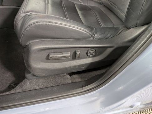 Used 2022 Honda CR-V Touring image 19