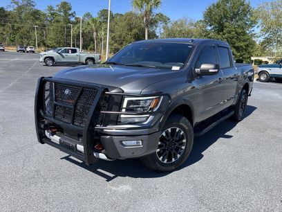 Used 2021 Nissan Titan PRO-4X w/ Pro-4x Convenience Package