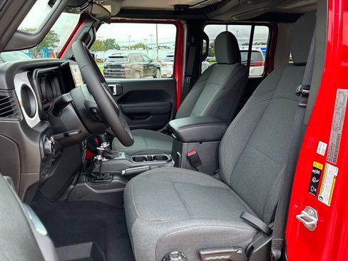 New 2025 Jeep Wrangler Sport S image 10