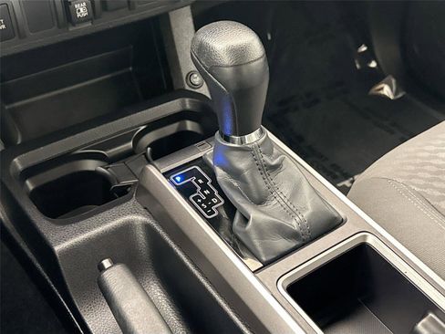 Certified 2023 Toyota Tacoma SR5 AWD/4WD image 26