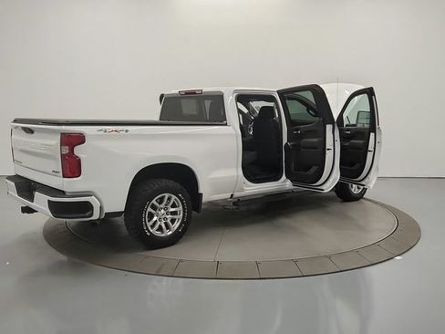 Used 2021 Chevrolet Silverado 1500 RST w/ Max Trailering Package AWD/4WD image 15