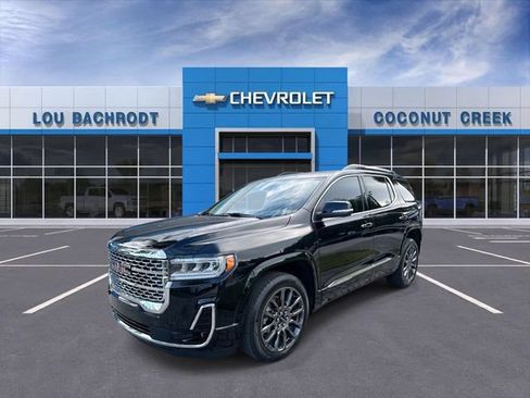 Used 2023 GMC Acadia Denali w/ Black Diamond Edition FWD image 4