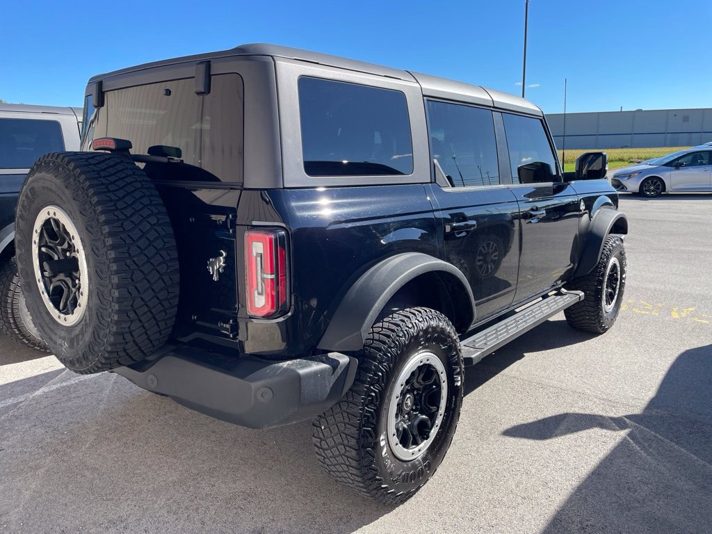 Used 2024 Ford Bronco Outer Banks w/ Sasquatch Package AWD/4WD image 2
