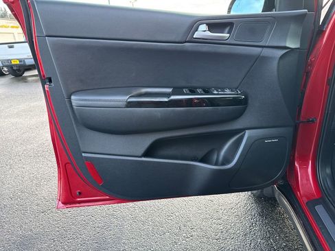 Certified 2022 Kia Sportage SX image 19