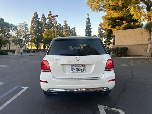 Used 2014 Mercedes-Benz GLK 350 2WD image 4