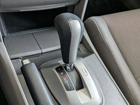 Used 2011 Honda Accord LX image 11