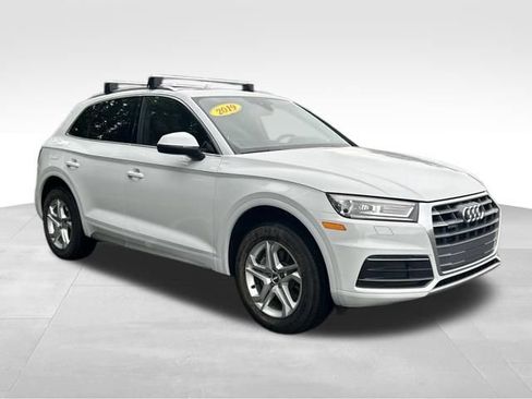 Used 2019 Audi Q5 2.0T Premium w/ Convenience Package AWD/4WD image 7