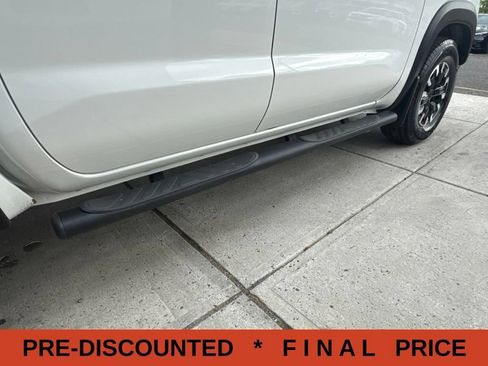 Used 2022 Nissan Frontier PRO-4X AWD/4WD image 51