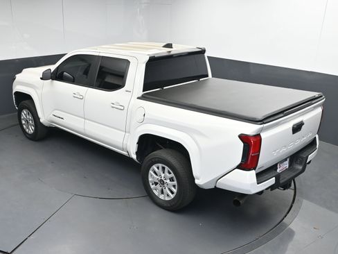 Used 2024 Toyota Tacoma SR5 image 35