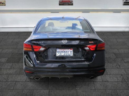 Used 2023 Nissan Altima 2.5 SR FWD image 6
