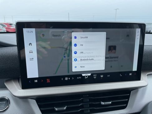 New 2026 Ford Explorer Active w/ Active Comfort Package image 17