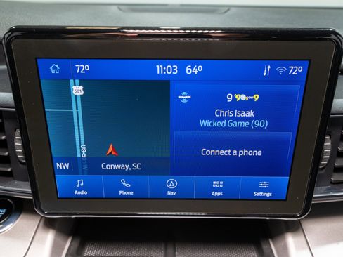 Used 2022 Ford Explorer XLT w/ Equipment Group 202A image 18