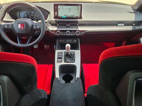 Used 2026 Honda Civic Type R image 16