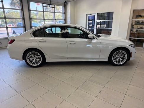 Used 2026 BMW 330i Sedan RWD image 9