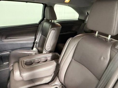 Used 2019 Honda Odyssey EX-L image 38
