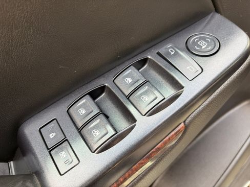 Used 2015 GMC Yukon SLE w/ Convenience Package AWD/4WD image 15