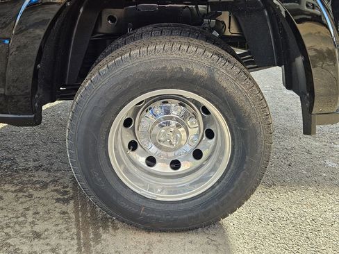 New 2026 RAM 3500 Longhorn AWD/4WD image 9