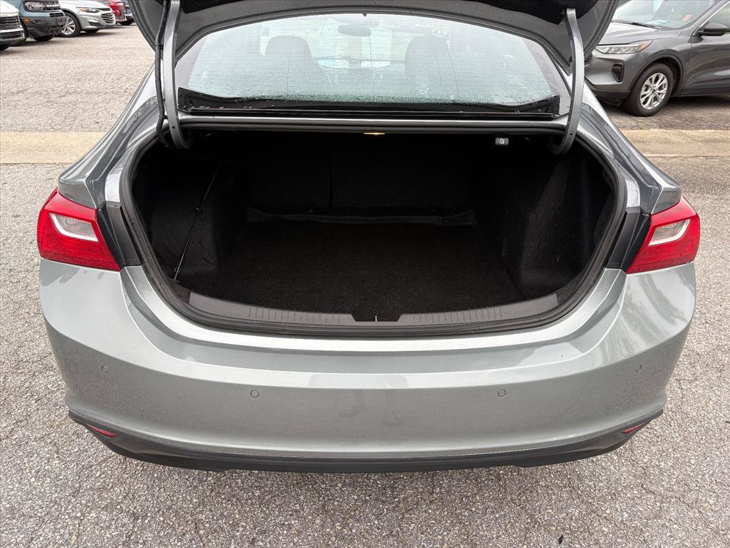 Used 2025 Chevrolet Malibu LT FWD image 25