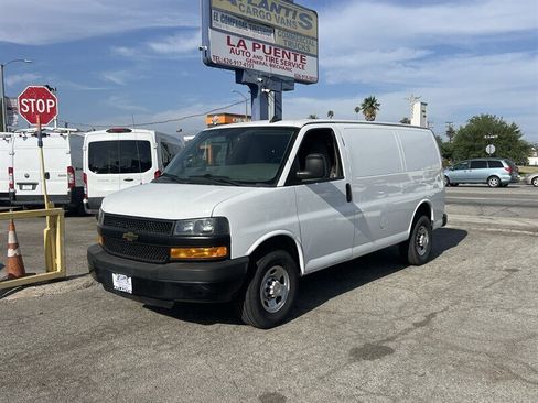 Used 2021 Chevrolet Express 2500 w/ Driver Convenience Package RWD image 24