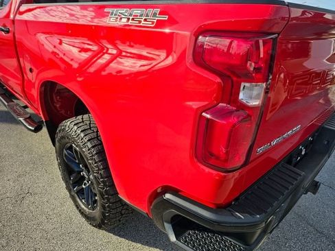 Used 2024 Chevrolet Silverado 1500 LT Trail Boss w/ Convenience Package II image 14